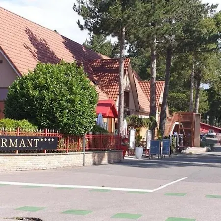 Mobil-home 2023 Le Bois Dormant مكان تخييم *